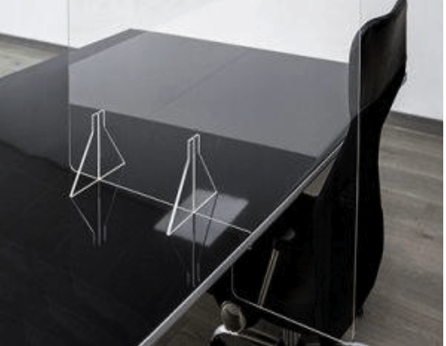 Modelo separador de mesa